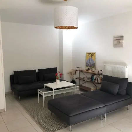 T3 Recent Proche Gare Centre Et Plages Apartment *